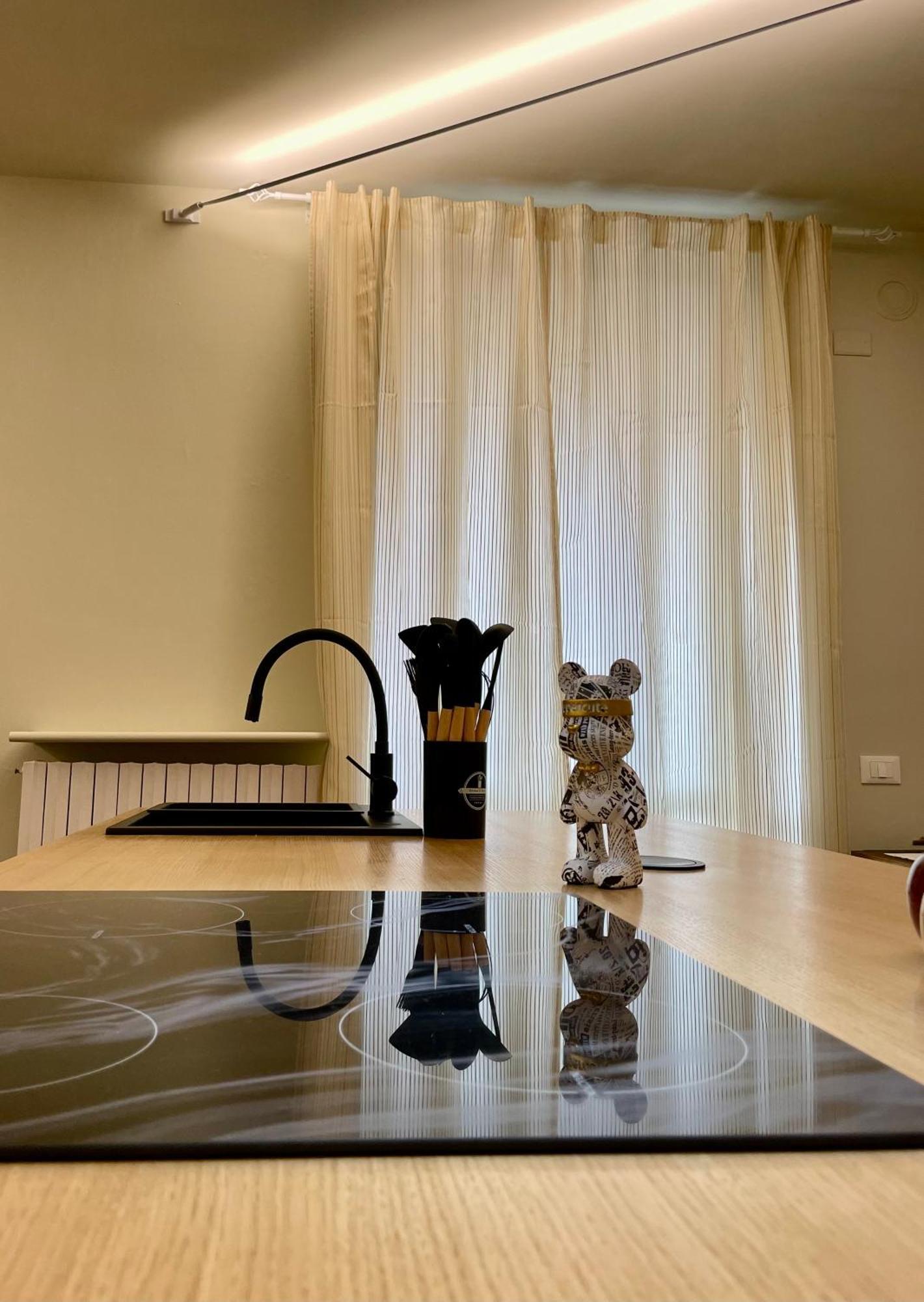 33 Borgo Ticino Lux Free Parking & Private Garden Leilighet Pavia Eksteriør bilde