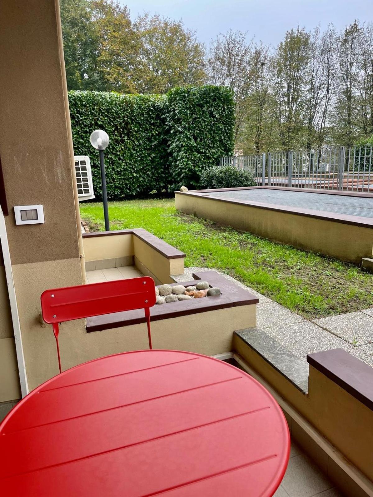 33 Borgo Ticino Lux Free Parking & Private Garden Leilighet Pavia Eksteriør bilde
